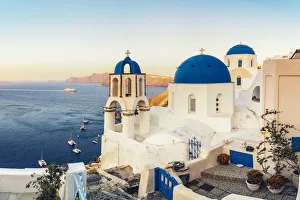 Greece, Cyclades Islands, Santorini (Thira), Ia (Oia) and Santorini Caldera Greece, Cyclades Islands, Santorini (Thira), Ia (Oia) and Santorini Caldera