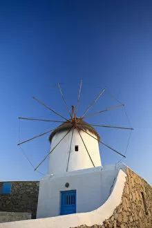 Images Dated 27th May 2010: Greece, Cyclades, Mykonos, Mykonos Town, Old Windmills