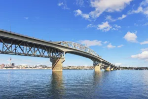 Harbour Bridge, Auckland, North Island, New Zealand Harbour Bridge, Auckland, North Island, New Zealand