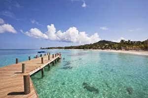 Honduras, Bay Islands, Roatan, West Bay, Jetty Honduras, Bay Islands, Roatan, West Bay, Jetty