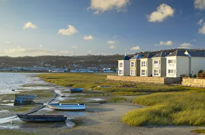 Houses along Knysna River, Knysna, Western Cape, South Africa Houses along Knysna River, Knysna, Western Cape, South Africa