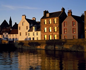 St Monans Gallery: Houses on the waterfront at St