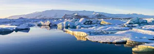 Related Images Gallery: Icebergs, Jokulsarlon Glacier Lake, South Iceland