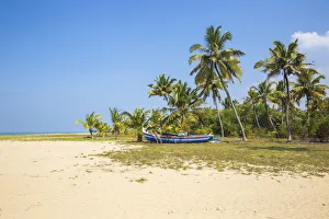India, Kerala, Alleppey - Alappuzha, Fishing boats on Marari Beach India, Kerala, Alleppey - Alappuzha, Fishing boats on Marari Beach