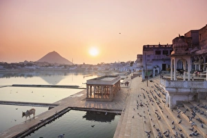India, Rajasthan, Pushkar Holy Town, Bathing Ghats on the Lake India, Rajasthan, Pushkar Holy Town, Bathing Ghats on the Lake