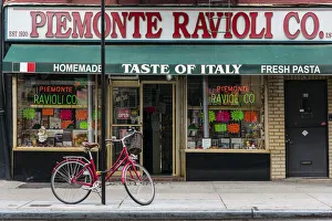 Italian specialities shop, Little Italy, Manhattan, New York, USA Italian specialities shop, Little Italy, Manhattan, New York, USA