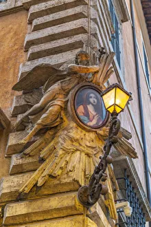 Italy, Lazio, Rome, Ponte, Madonna Street shrine, Madonna Stradarole or Edicola Sacra Italy, Lazio, Rome, Ponte, Madonna Street shrine, Madonna Stradarole or Edicola Sacra