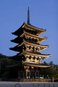 Images Dated 10th November 2009: Japan, Honshu Island, Nara, Kofuku-Ji Temple, Pagoda