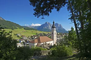 Images Dated 15th June 2012: Kastelruth, Castelrotto, Seiser Alm, Trentino, South Tyrol, Italy