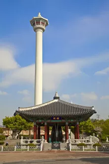Busan Collection: Korea, Gyeongsangnam-do, Busan, Yongdusan Park, Busan Tower