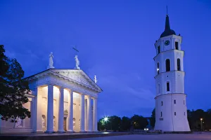 Lithuania, Vilnius, Vilnius Cathedral, evening Lithuania, Vilnius, Vilnius Cathedral, evening