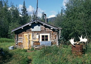 A log cabin inhabited during the winter A log cabin inhabited during the winter