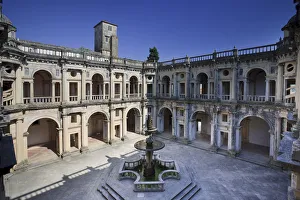 Main Cloister, Convento de Cristo (UNESCO world Heritage), Tomar, Ribatejo, Portugal Main Cloister, Convento de Cristo (UNESCO world Heritage), Tomar, Ribatejo, Portugal