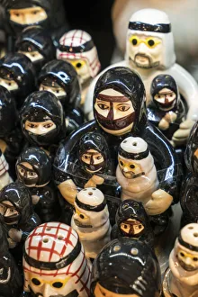 Male & female Arab figures as salt & pepper shakers, Dubai, United Arab Emirates, U.A.E Male & female Arab figures as salt & pepper shakers, Dubai, United Arab Emirates, U.A.E