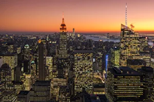 Midtown Manhattan skyline at dusk, New York, USA Midtown Manhattan skyline at dusk, New York, USA