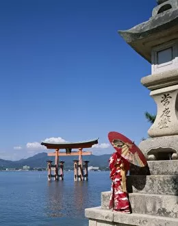 Travel Pix Collection: Miyajima Island / Itsukushima Shrine / Torii Gate