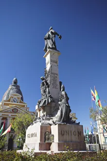Monument and Palacio Legislativo (Legislative Palace) in Plaza Pedro Murillo, La Paz Monument and Palacio Legislativo (Legislative Palace) in Plaza Pedro Murillo, La Paz