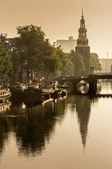 Images Dated 17th April 2015: Netherlands, North Holland, Amsterdam. Montelbaan Tower at Oude Schans