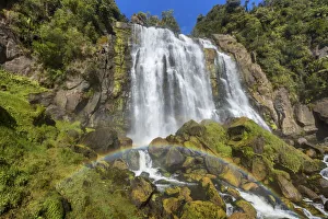 New Zealand, North Island, Marokopa Falls New Zealand, North Island, Marokopa Falls