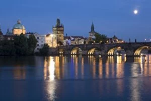 Images Dated 24th August 2007: Old Town & Charles Bridge at Dusk, Prague, Czech Republic