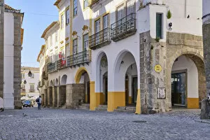 Portugal Collection: Old town of Evora, a Unesco World Heritage Site. Portugal