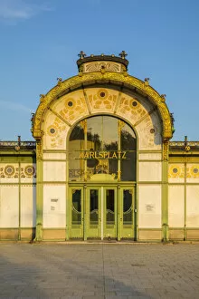 Images Dated 11th September 2017: Otto Wagner Pavillion, Karlsplatz, Vienna, Austria