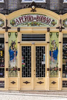 A Perola do Bolhao old grocery store, Porto, Portugal A Perola do Bolhao old grocery store, Porto, Portugal