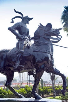 Images Dated 8th July 2014: Peru, Lima, Bronze Statue Of Francisco Pizzaro, Founder Of Lima, Parque de la Muralla
