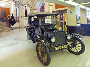 Images Dated 8th July 2014: Peru, Lima, Gran Hotel Bolivar, Ford Model T, Lobby