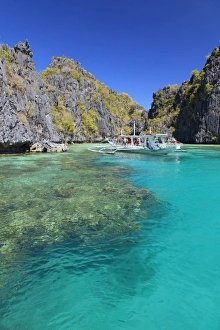Philippines, Palawan, El Nido, Miniloc Island, Big Lagoon Philippines, Palawan, El Nido, Miniloc Island, Big Lagoon