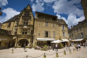 Place de la Liberte, Sarlat, Dordogne, France Place de la Liberte, Sarlat, Dordogne, France
