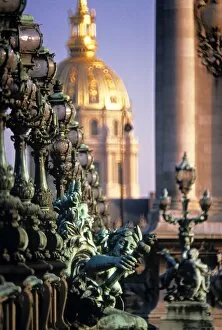 Images Dated 18th September 2001: Pont Alexandre III, Paris, France
