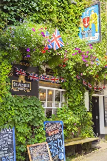 Pub, Mevagissey, Cornwall, England, UK Pub, Mevagissey, Cornwall, England, UK