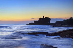 Pura Tanah Lot temple, Tanah Lot, Bali, Indonesia Pura Tanah Lot temple, Tanah Lot, Bali, Indonesia