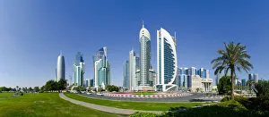 Qatar, Doha, Corniche, Sheraton Roundabout Qatar, Doha, Corniche, Sheraton Roundabout