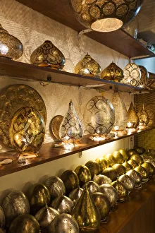 Qatar, Doha, Souq Waqif, redeveloped bazaar area, metal souvenirs Qatar, Doha, Souq Waqif, redeveloped bazaar area, metal souvenirs