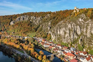 Germany Collection: Randeck castle over Essing, Altmuhltal Nature Park, Lower Bavaria, Germany