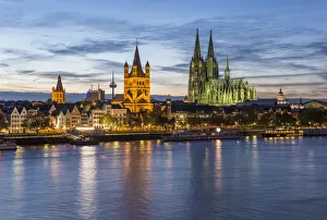 River Rhine, and Cathedral (Dom), Cologne (Koln), North Rhine Westphalia, Germany River Rhine, and Cathedral (Dom), Cologne (Koln), North Rhine Westphalia, Germany
