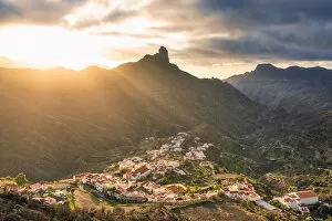 Bentayga Gallery: Roque Bentayga and Tejeda village at sunset. Tejeda, Las Palmas, Gran Canaria