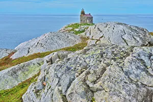 Atlantic Canada Collection: Rose Blanche Lighthouse on the shore of the Atlantic Ocean, Rose Blanche, Newfoundland & Labrador