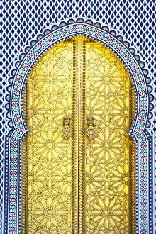 Images Dated 29th March 2012: Royal Palace Door, Fes, Morocco