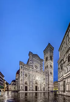 Sky Tower Gallery: Santa Maria del Fiore Cathedral at dawn, Florence, Tuscany, Italy