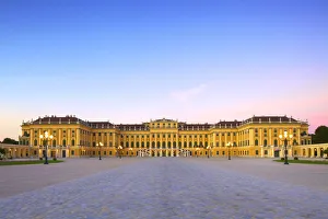 Schonbrunn Palace, Vienna, Austria, Central Europe Schonbrunn Palace, Vienna, Austria, Central Europe