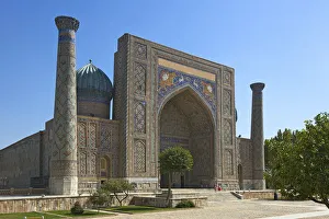 Sher Dor Madrassa, Registan, Samarkand, Uzbekistan Sher Dor Madrassa, Registan, Samarkand, Uzbekistan
