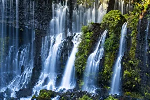 Shiraito Falls, Fujinomiya, Shizuoka Prefecture, Honshu, Japan Shiraito Falls, Fujinomiya, Shizuoka Prefecture, Honshu, Japan
