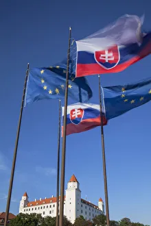 Slovakian and European Union flags of Parliament with Bratislava Castle, Bratislava Slovakian and European Union flags of Parliament with Bratislava Castle, Bratislava