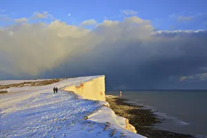 Snow Covered Beachy Head And Lighthouse, Eastbourne Downland Estate, Eastbourne, East Snow Covered Beachy Head And Lighthouse, Eastbourne Downland Estate, Eastbourne, East