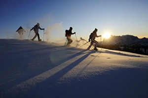 Snowshoeing, Hemmersuppenalm, Reit im Winkl, Bavaria, Germany (MR) Snowshoeing, Hemmersuppenalm, Reit im Winkl, Bavaria, Germany (MR)