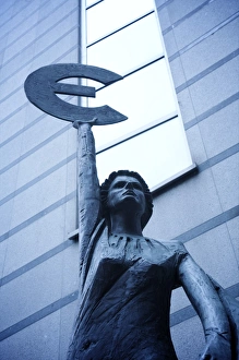 Sculptures Gallery: Statue, European Parliament