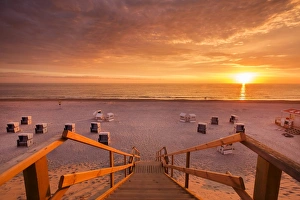 Sundown at beach, Sylt Island, Northern Frisia, Schleswig-Holstein, Germany Sundown at beach, Sylt Island, Northern Frisia, Schleswig-Holstein, Germany